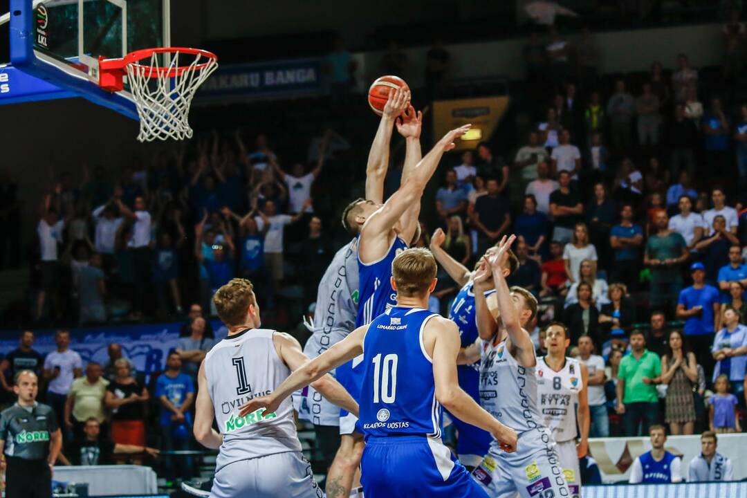"Neptūnas" - "Lietuvos rytas" 74:70