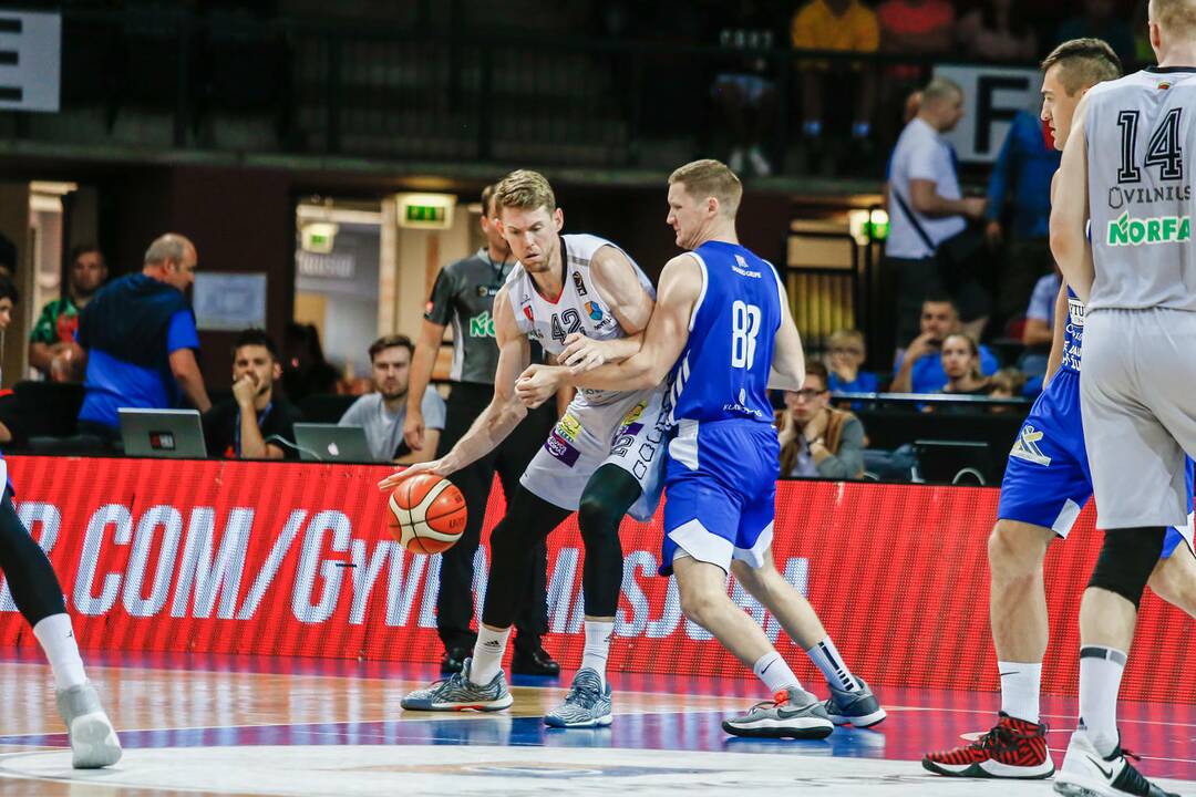 "Neptūnas" - "Lietuvos rytas" 74:70