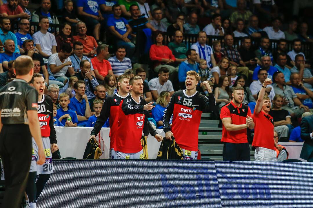 "Neptūnas" - "Lietuvos rytas" 74:70