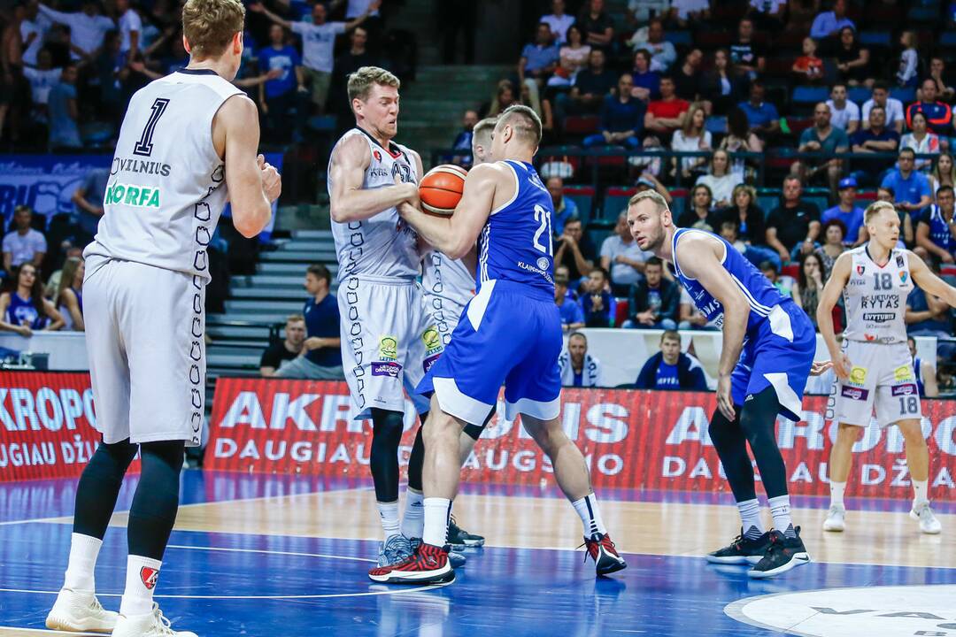 "Neptūnas" - "Lietuvos rytas" 74:70