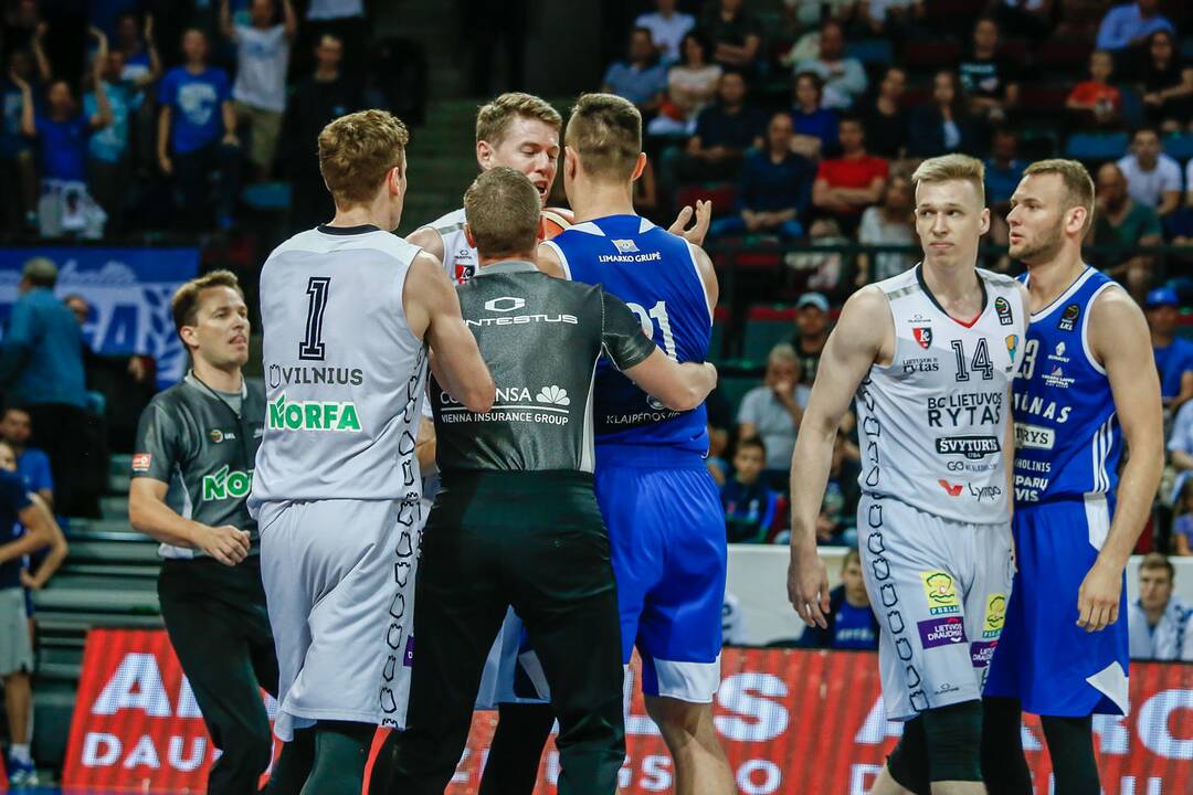 "Neptūnas" - "Lietuvos rytas" 74:70