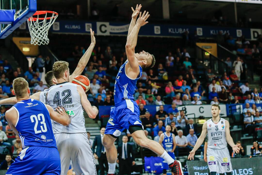 "Neptūnas" - "Lietuvos rytas" 74:70