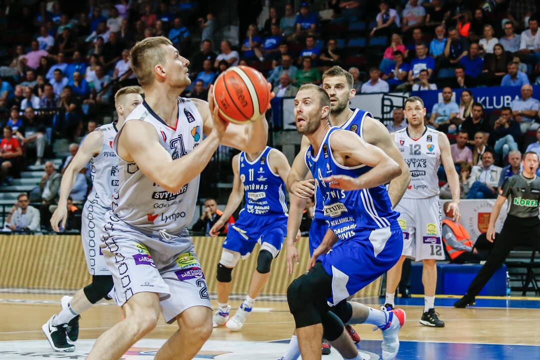 "Neptūnas" - "Lietuvos rytas" 74:70