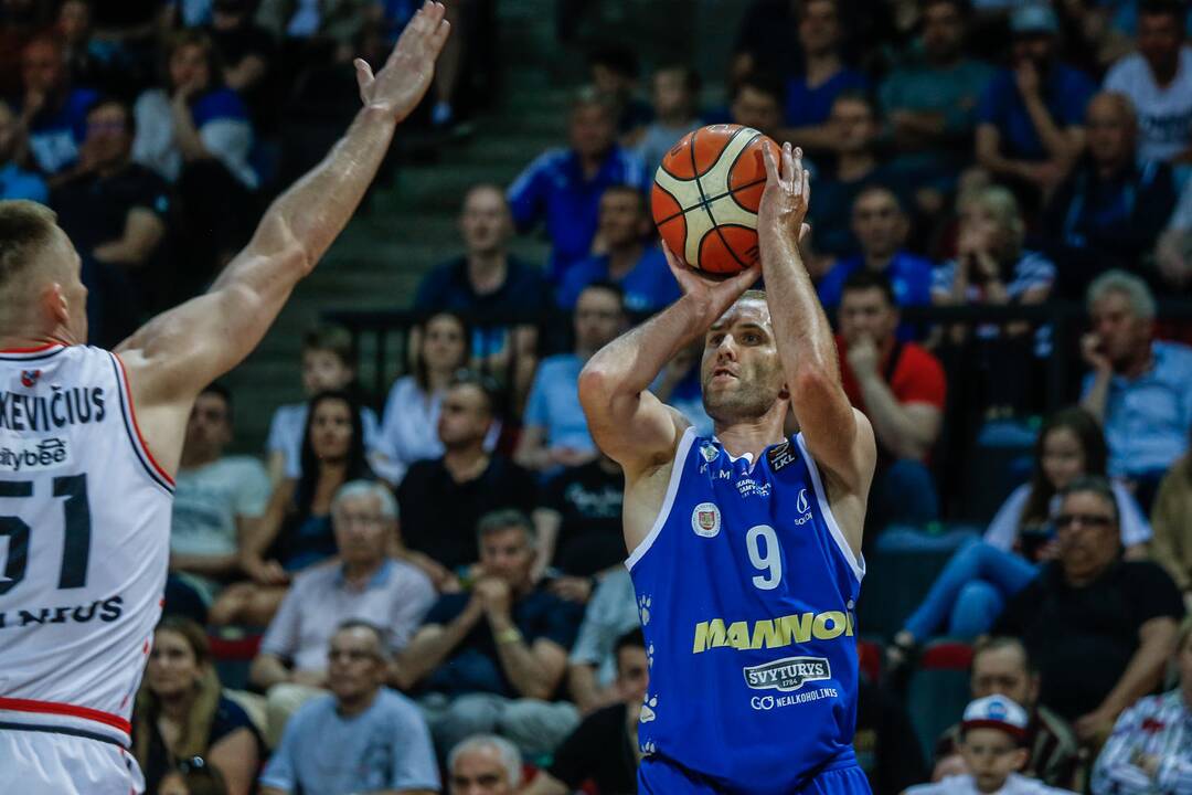 LKL: "Neptūnas" - "Rytas" 46:75