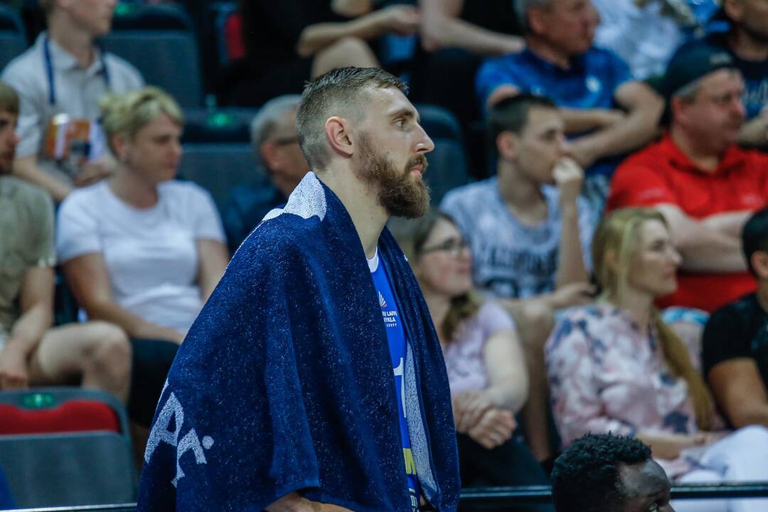 LKL: "Neptūnas" - "Rytas" 46:75