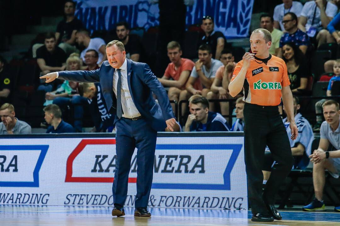 LKL: "Neptūnas" - "Rytas" 46:75