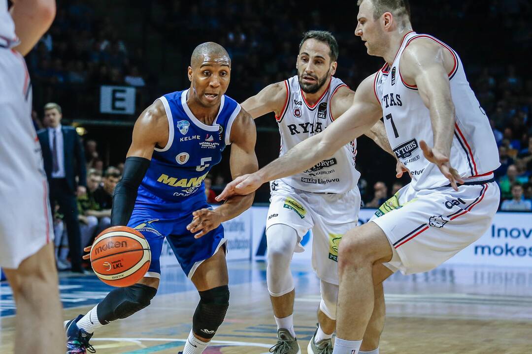 LKL: "Neptūnas" - "Rytas" 46:75