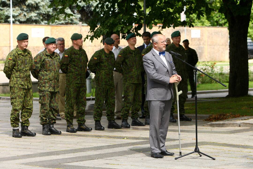 Karių misijos išlydėtuvės i Somalį