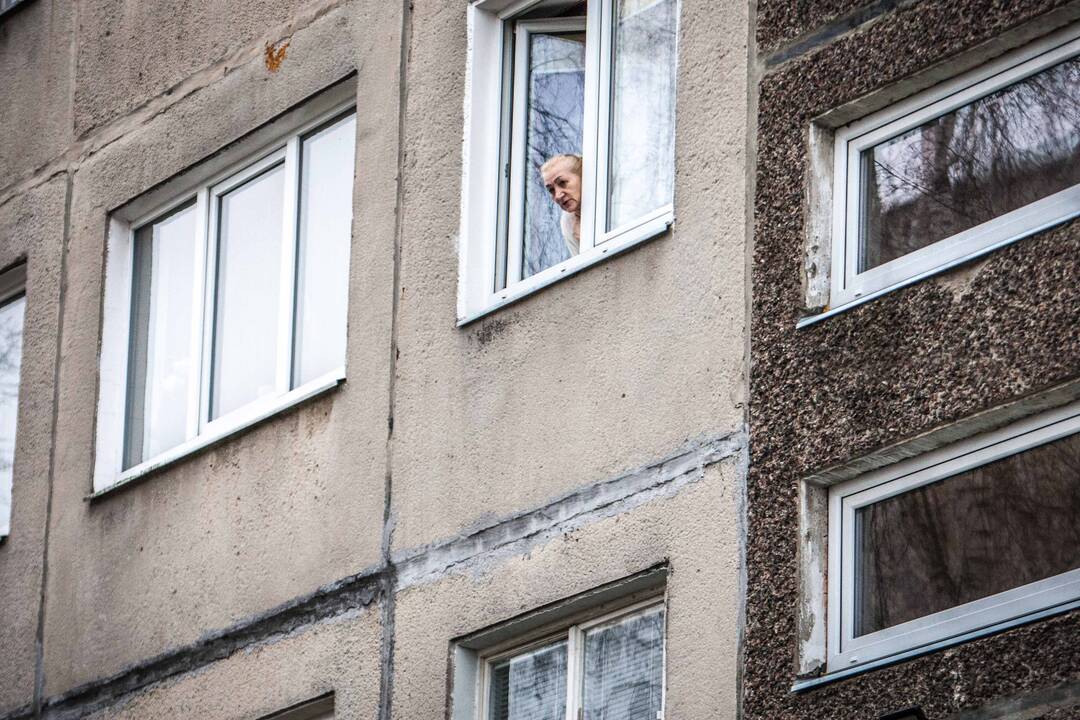 Spaudos konferencija dėl nešvarių Kauno laiptinių