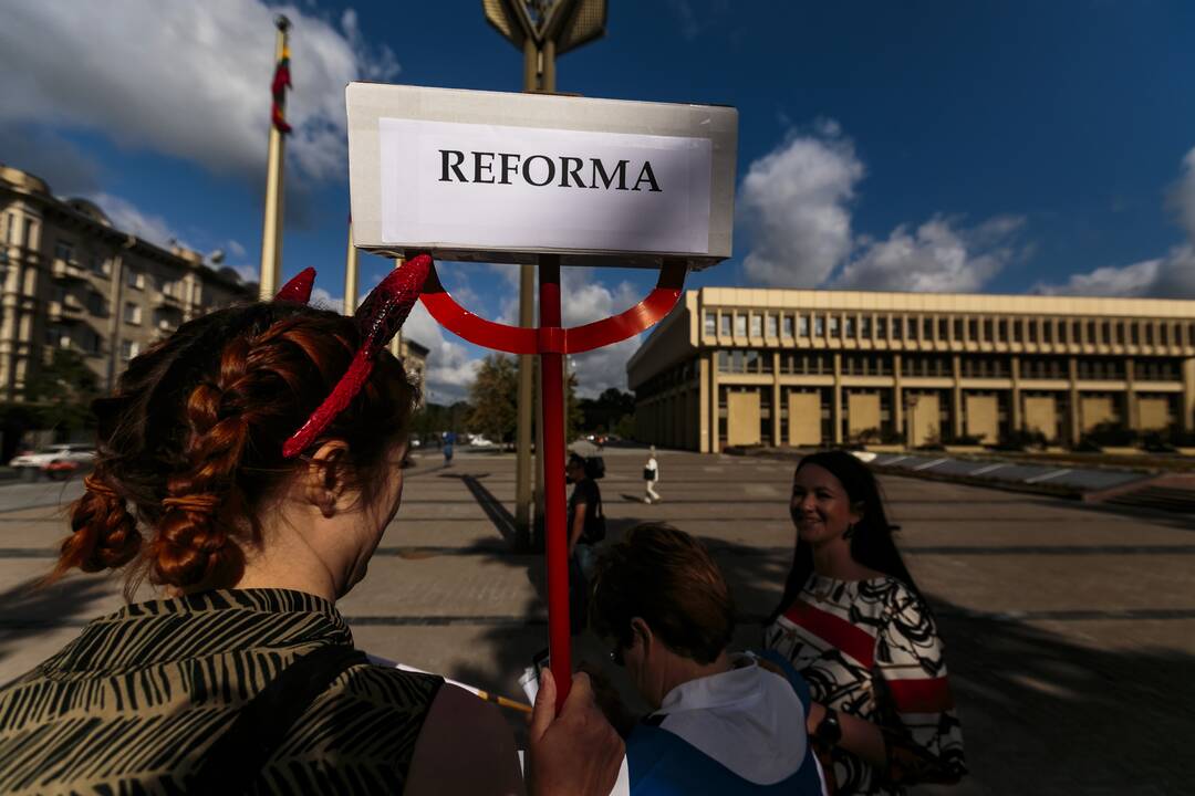 Profesinių sąjungų protestas prie Seimo