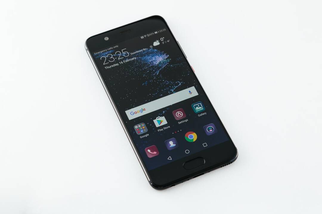 „Huawei“ pristatė išmaniuosius telefonus ir laikrodį