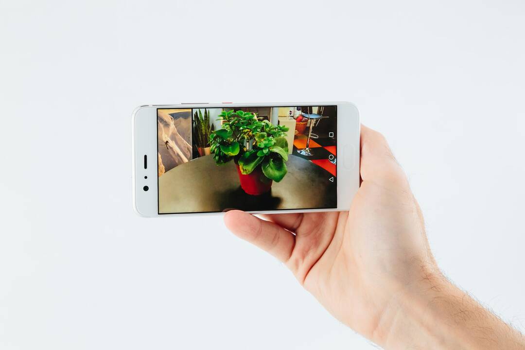 „Huawei“ pristatė išmaniuosius telefonus ir laikrodį