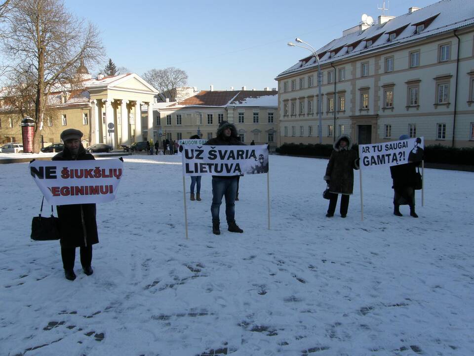 Prie prezidentūros – kauniečių ir pakaunės gyventojų protestas prieš „Fortum“