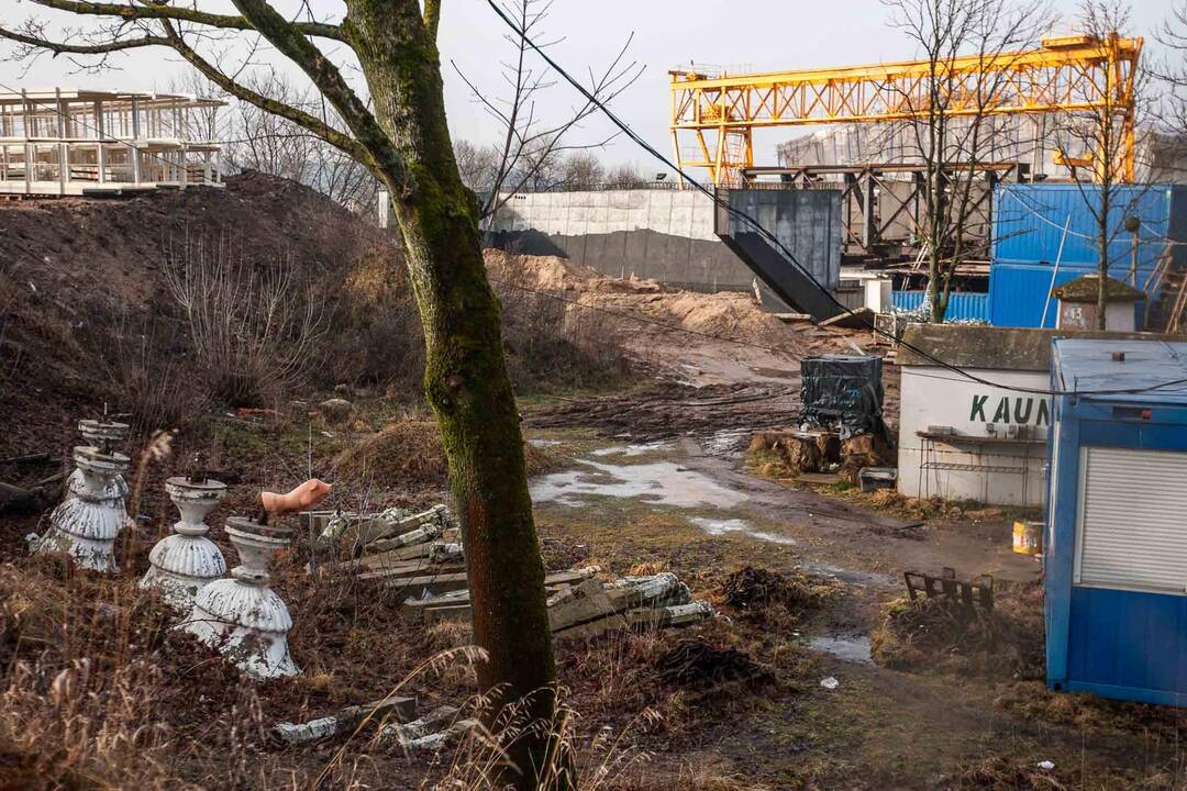 Prasidėjo vienas sudėtingiasių Panemunės tilto statybos etapų