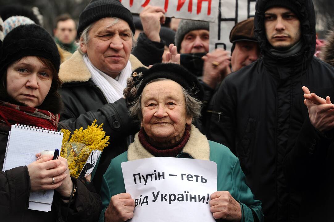 Protestų banga: nuo Sevastopolio iki Sankt Peterburgo