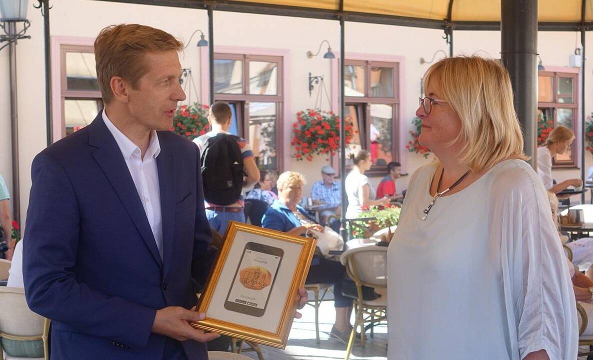 Ekskursija: programėlėje išdėstyti Klaipėdos maršrutai su patraukliomis vietomis.