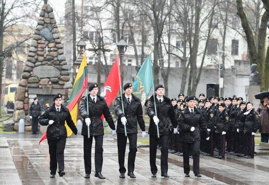 Prezidentė priėmė kadetų priesaikas