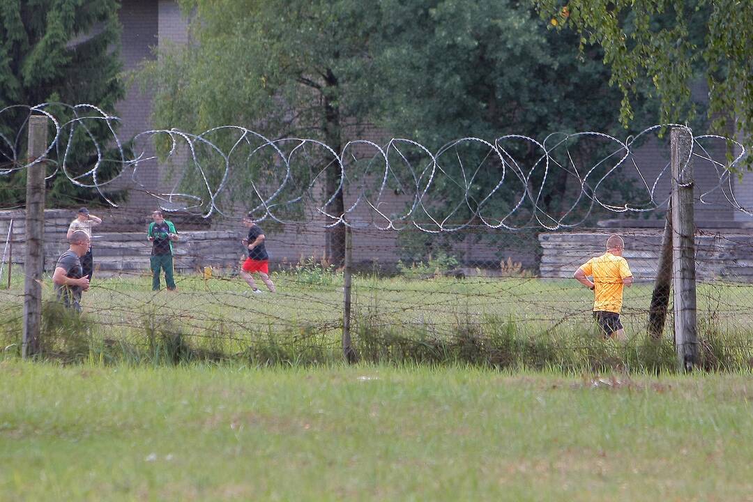 Rukloje daugiau problemų kyla ne dėl pabėgėlių, o dėl vetinio jaunimo.