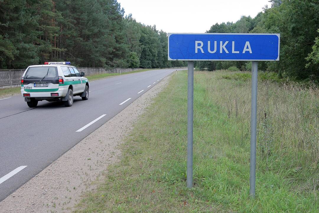 Rukloje daugiau problemų kyla ne dėl pabėgėlių, o dėl vetinio jaunimo.