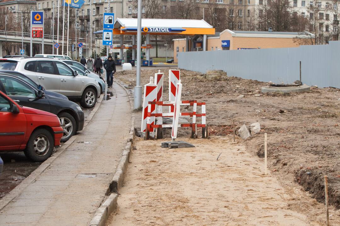 Šaligatvis Karaliaus Mindaugo prospekte