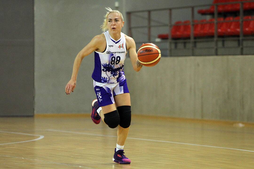 LMKL: „Sirenos“ – „Aistės“ 74:50