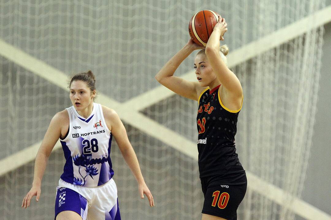 LMKL: „Sirenos“ – „Aistės“ 74:50