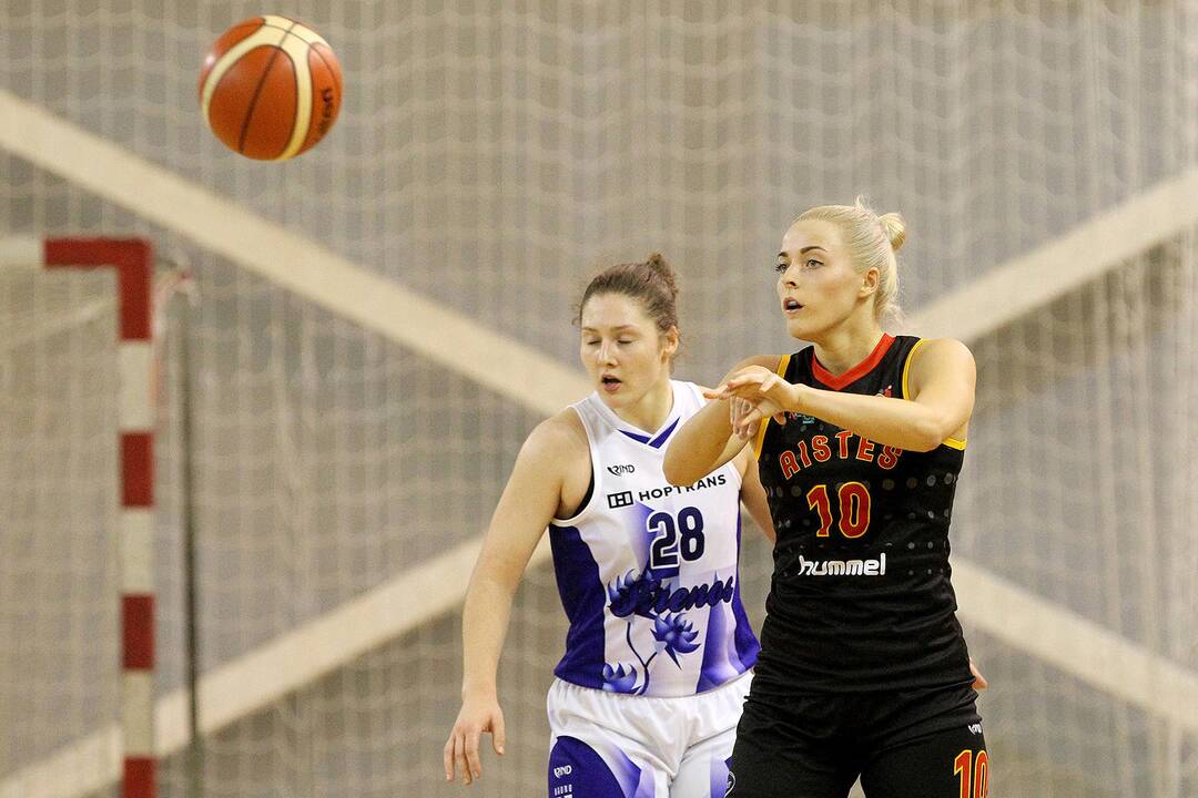 LMKL: „Sirenos“ – „Aistės“ 74:50