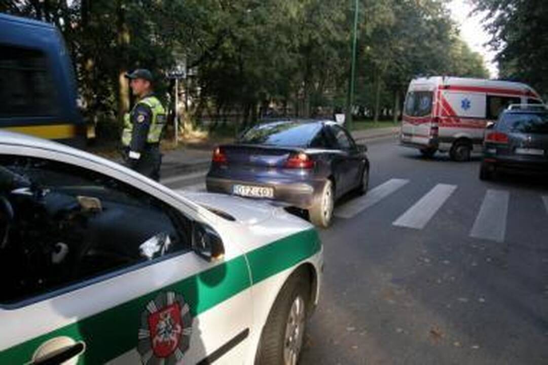Savaitė keliuose: 65 eismo įvykiai, 3 žmonės žuvo, 73 sužeisti