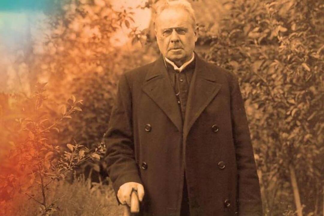 Literatūros vakare prie jūros skambės Maironio poezija