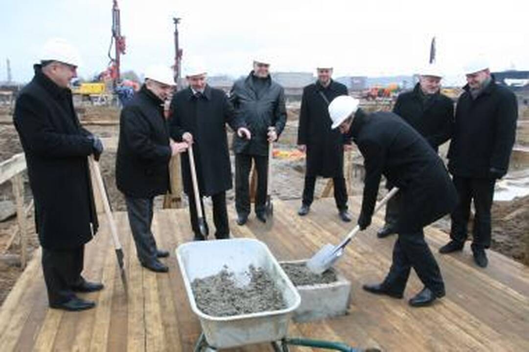 Statybininkai padėjo Klaipėdos merui 