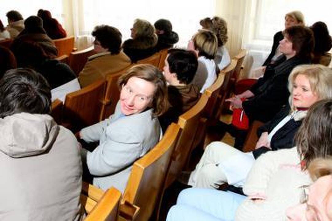 Žiegždrių ligoninės darbuotojams bus išmokėti atlyginimai