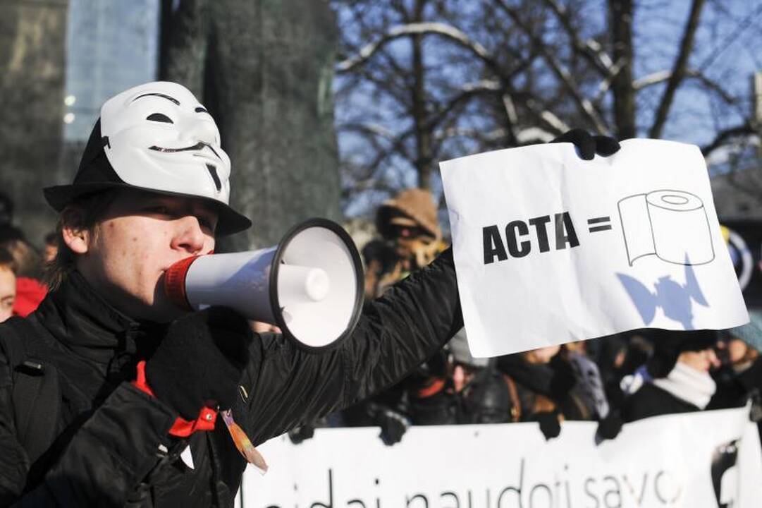 Protestuojančius prieš ACTA palaiko sostinės meras A.Zuokas