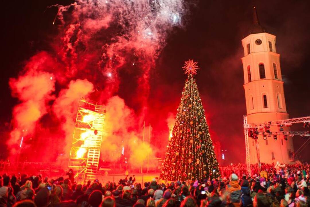 Kalėdų laukimas didmiesčiuose: nuo traukinukų iki nykštukų miestelio