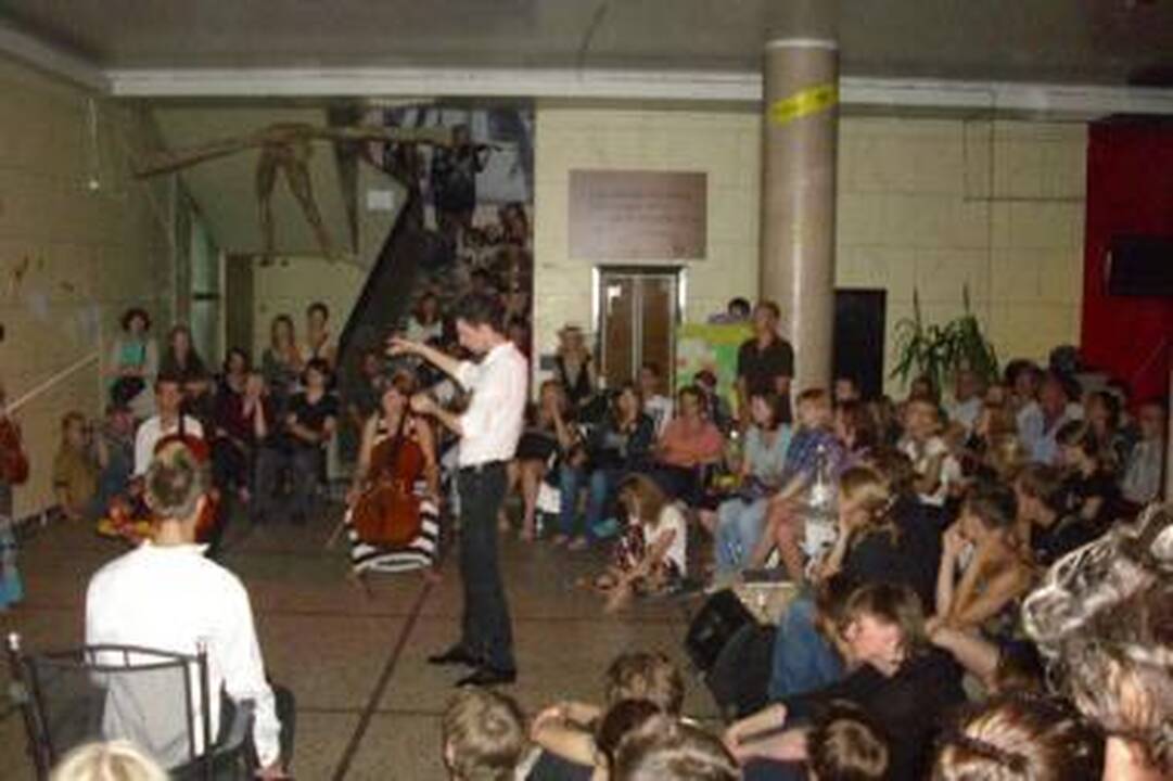„Fluxus ministerija“: gyvenimas iš arčiau (interviu)