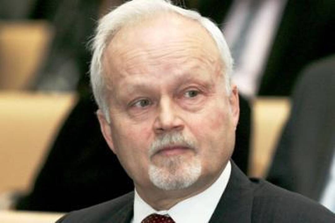 Konstitucinis Teismas: Seimas privalo atleisti V.Greičių