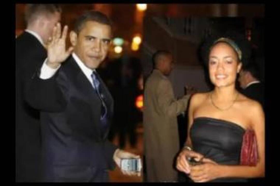 „The Globe“: B.Obama turėjo romaną ir buvo neištikimas žmonai