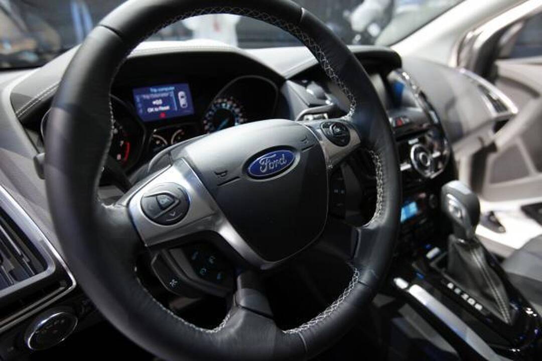 “Ford Mondeo” rekordas: 2161 kilometrų nepapildant kuro