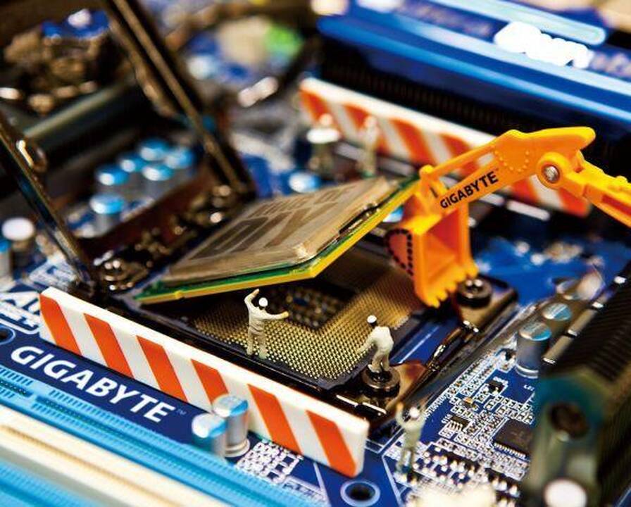 Pagrindinių plokščių lyderį „Asus“ pralenks „Gigabyte“?