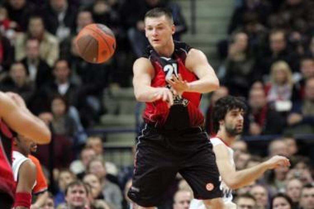 „Lietuvos rytas“ sutriuškino „Alytaus“ krepšininkus