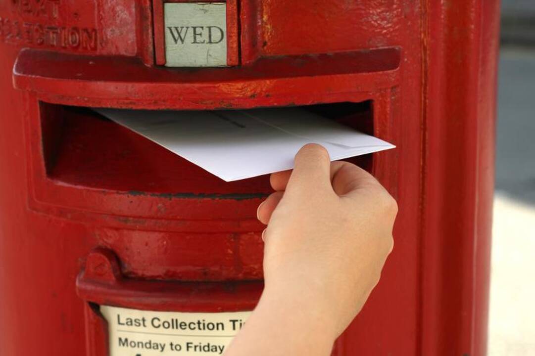 Vokiečių policija sunaikino įtartiną prezidentui paštu atsiųstą paketą