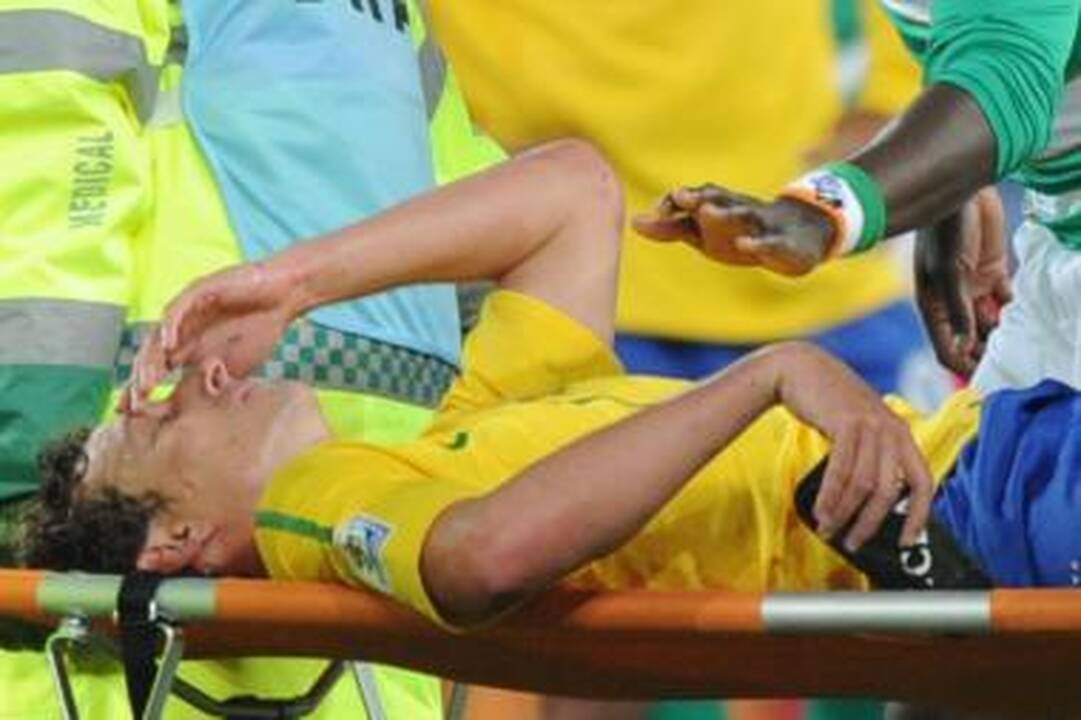 Elano prieš Olandiją nerungtyniaus 