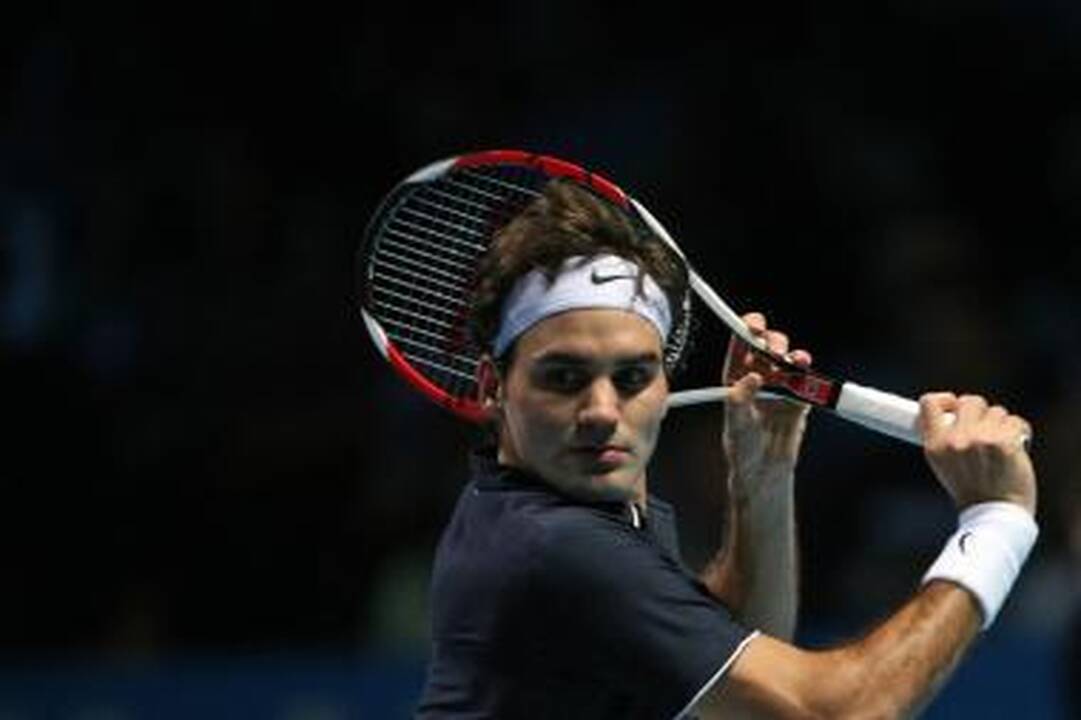 Baigiamąjį turnyrą pergalėmis pradėjo R.Federeris ir A.Murray