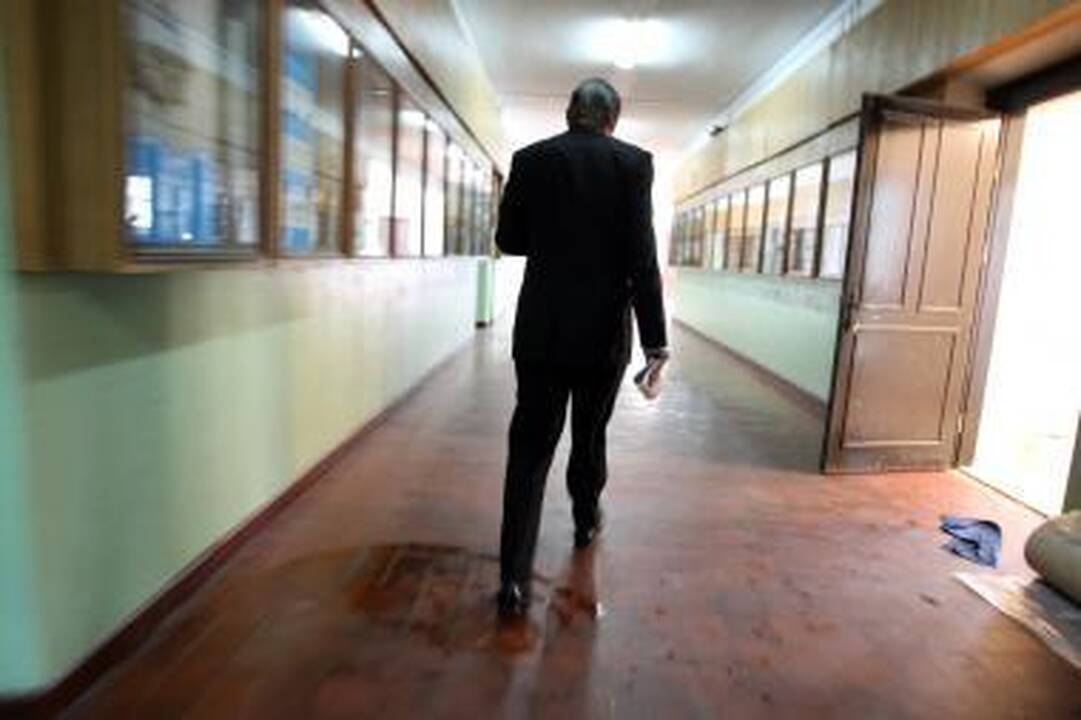 Mokytojai skundžiasi tirpstančiomis algomis