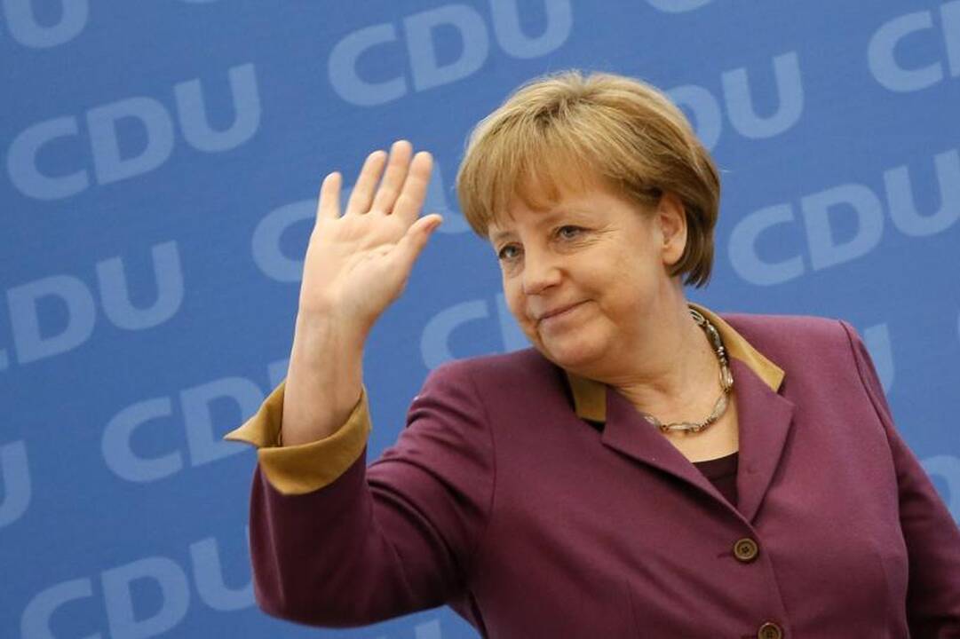 A.Merkel: galimybės išgelbėti euro zoną neturi būti pervertinamos