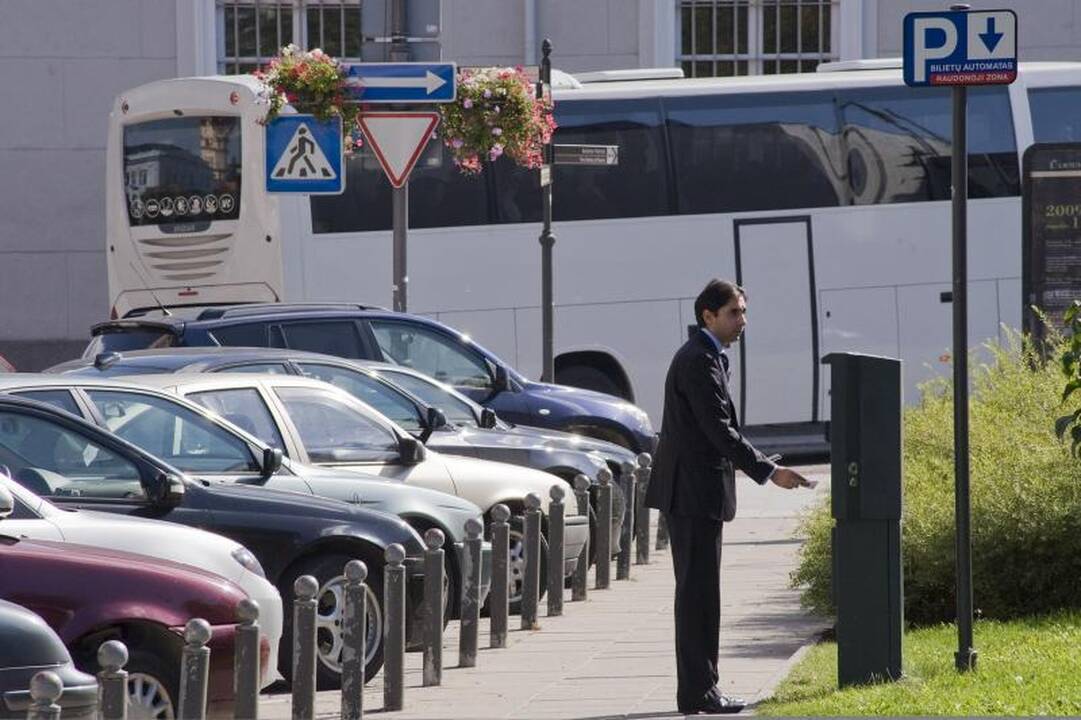 Daugiabučio gyventojai pasijuto verslininko įkaitais
