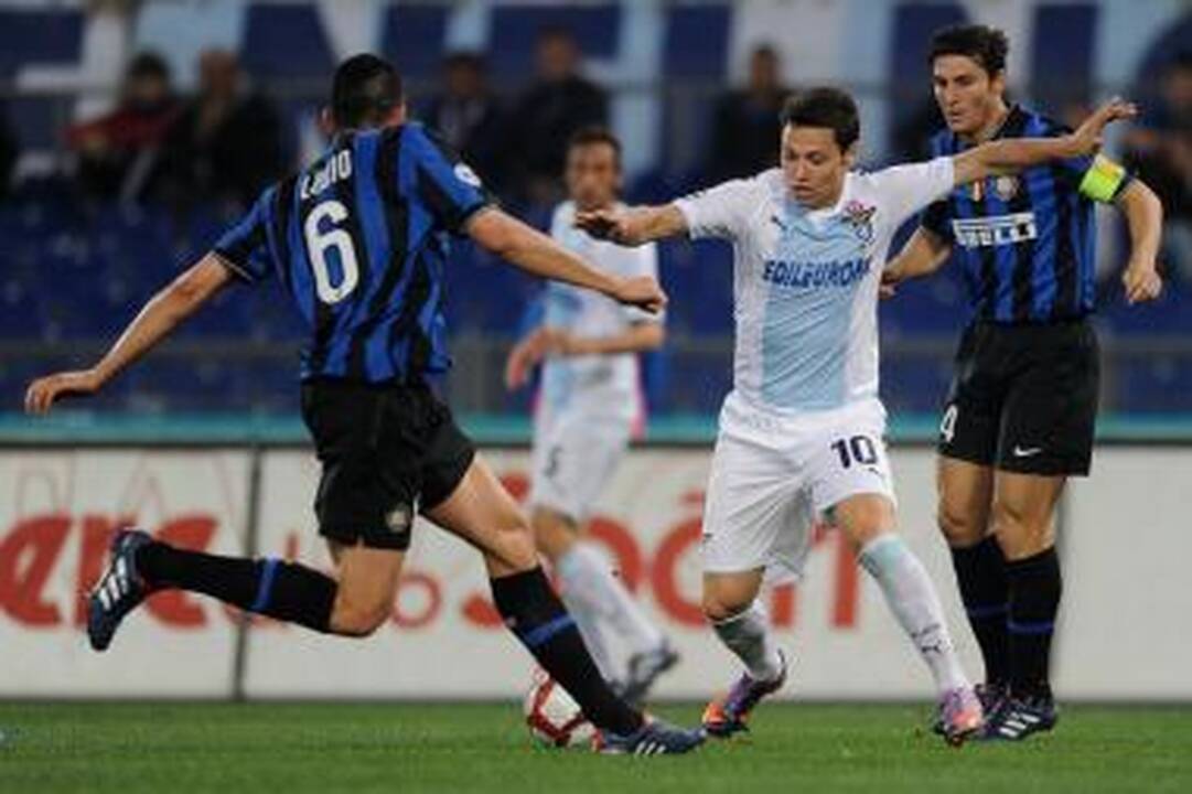 "Romos" atstovai piktinasi "Lazio" sirgaliais, šventusiais savo komandos nesėkmę