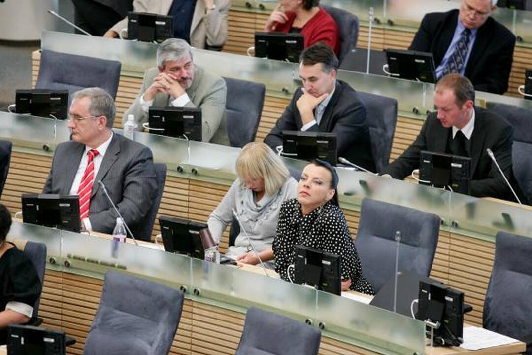 Seimas balsuos dėl A.Šemetos