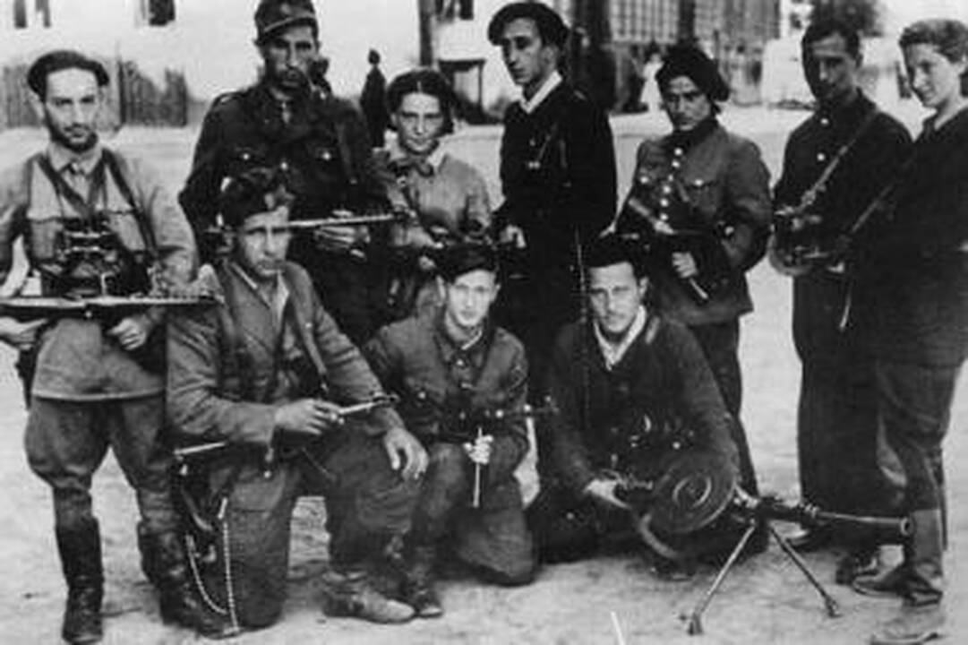 Partizanus išdavusį V.J.Petronį teismas įpareigojo atsiprašyti nukentėjusiųjų 