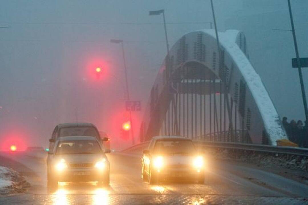 Oro sąlygos skrydžiams Vilniuje nebekliudo (dar papildyta)
