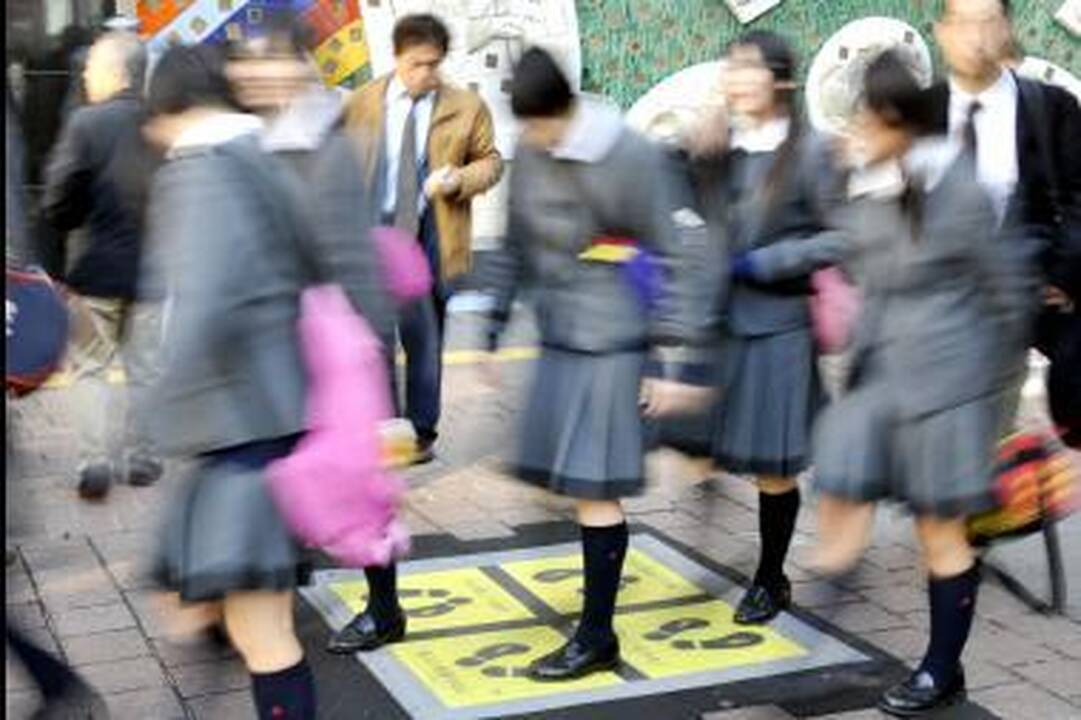 Tobulinami miniatiūriniai elektros generatoriai